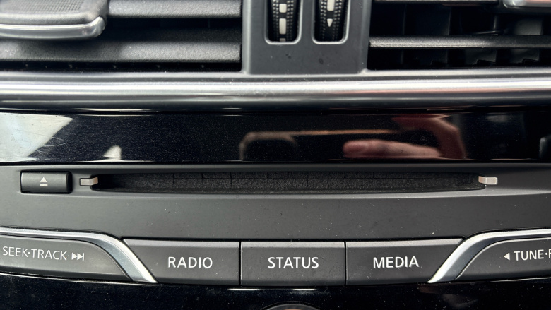 Infiniti Qx30 2.2d Premium 5dr DCT Diesel Estate